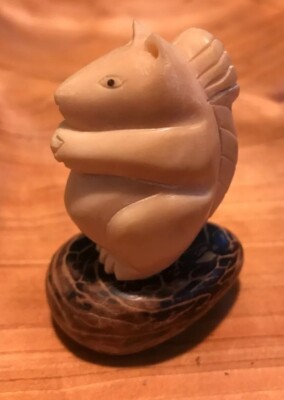 Carved Squirrel TAGUA NUT Figurine 2 1/2 