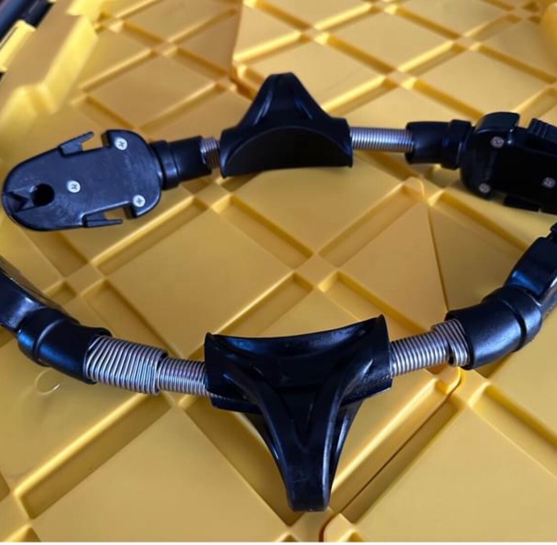 APEKZ XTX40 Regulators Complete Systems Pus A Pair Of Atomic Spring