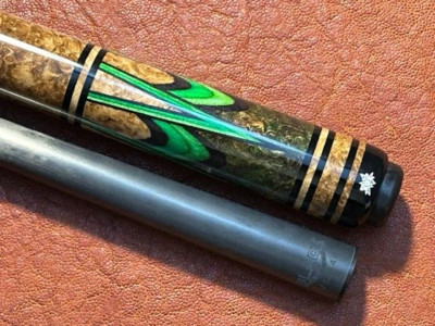 TNT Custom Pool Cue 1 of 1 With Jacoby Black Carbon Fiber Shaft. Reverend Green