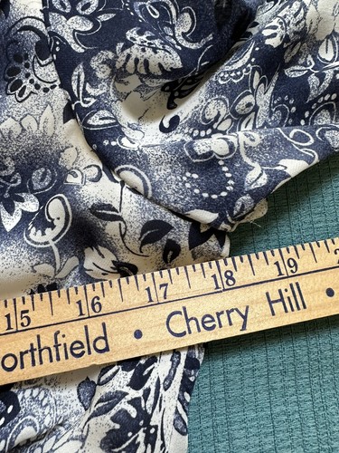 Suzi Chin For Maggy Boutique Blue And Cream Floral 100% Silk Dress, Size 10 NWOT - Picture 10 of 12