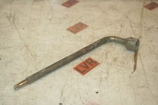 1989 MERCEDES 300E W124. WHEEL BRACE NUT BAR