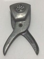 Vintage Irvin Ware Hand Held Citrus Juicer Lemon Squeezer Aluminum - Made in USA