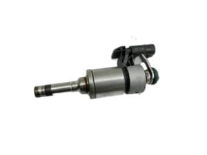 Injektor Einspritzdüse Zyl.1 für Seat Ibiza 6J 15-17 1,0 81KW 04E906036R 27tkm