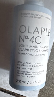 Olaplex °4C Bond Maintenance  Clarifying Shampoo, 8.5 fl oz (250 ml)