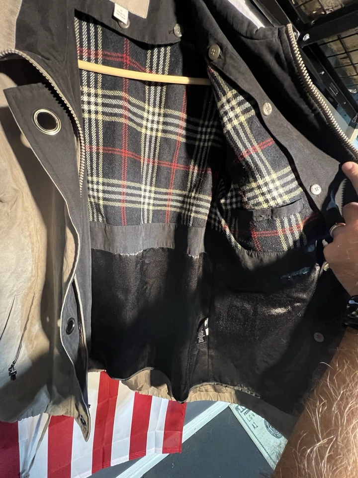 Chaqueta para mujer Croft & Barrow talla pequeña - Abrigo de gamuza sintética tostado con forro a cuadros Foto 4 de 4