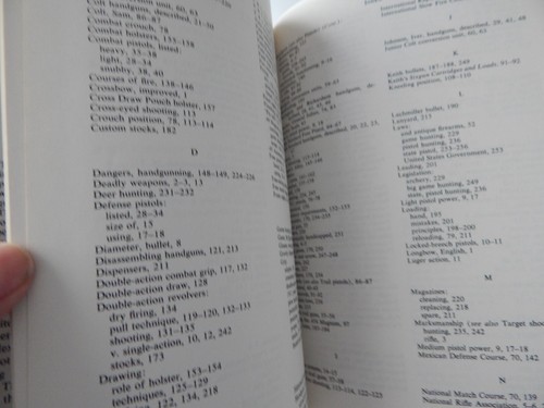 The Complete Book of Modern Handgunning 1st HC no DJ 1961 free ship see pics - Imagen 12 de 19