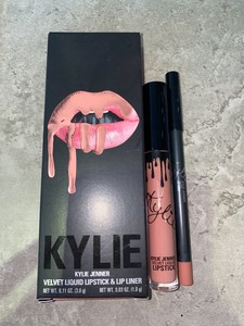 kylie bare lipstick