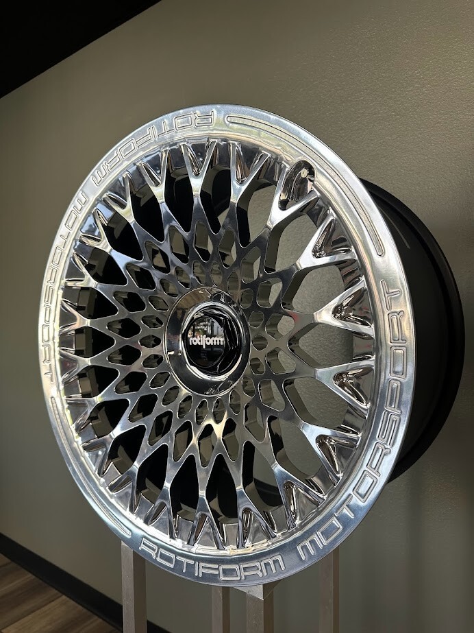 Rotiform Wheels LHR-M Two Piece - 22