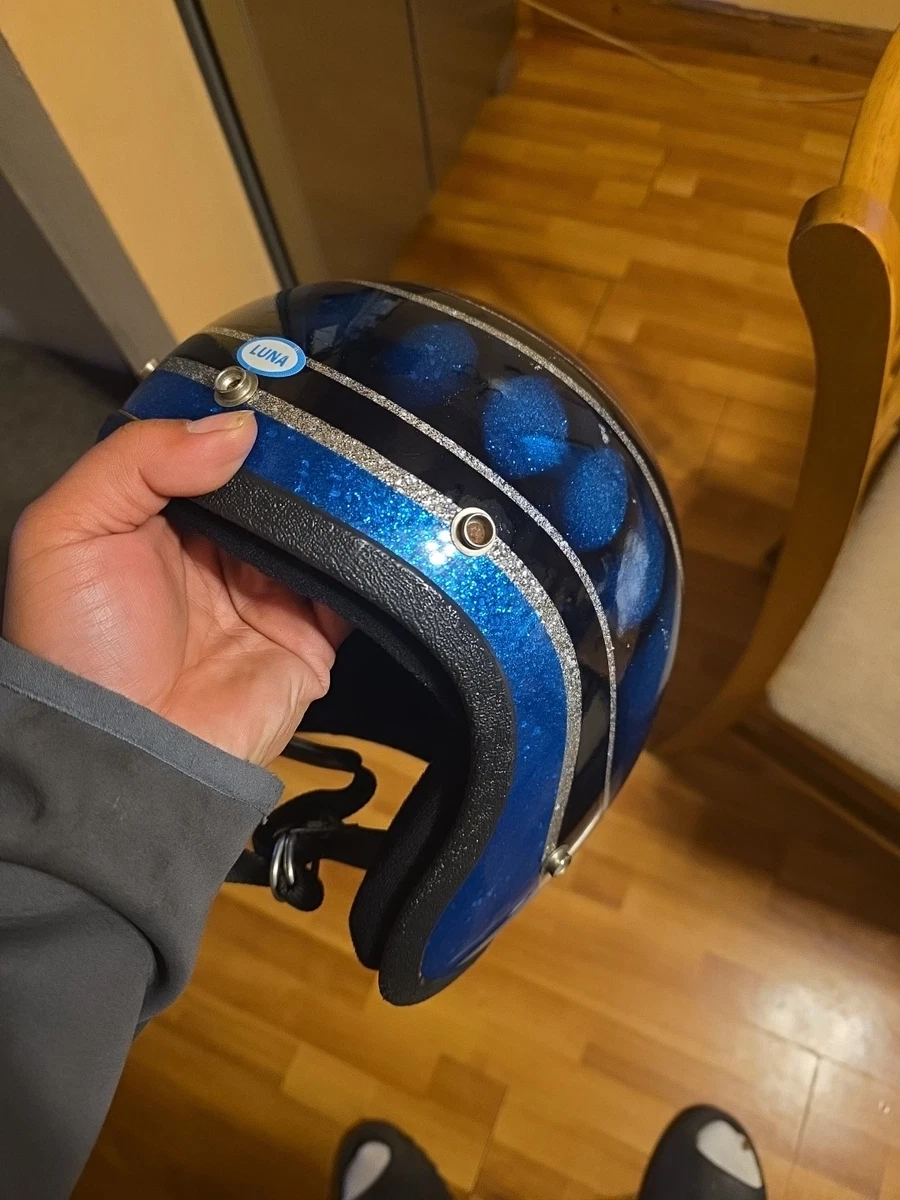 smith anthem helmet helper Smith Heiress & Anthem Helmet Helper