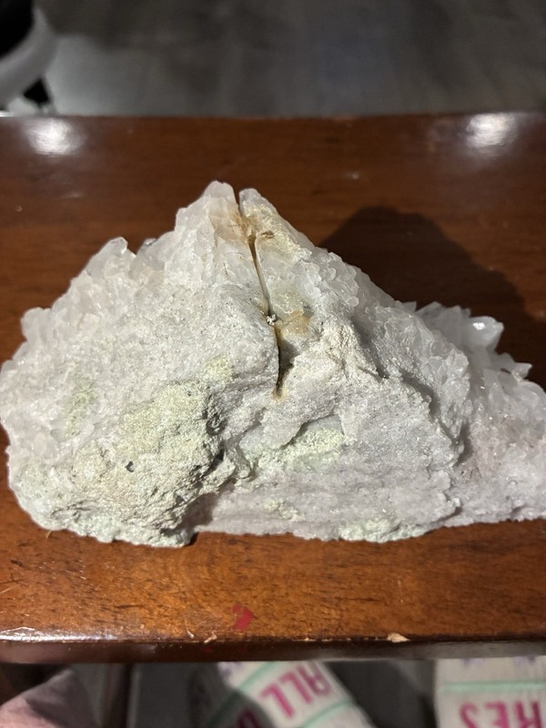 Natural Clear/White Quartz Crystal Cluster Specimen Mineral Specimen