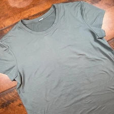 Alo Shirt Womens Medium Green Short Sleeve Crewneck Athletic Yoga Soft Top