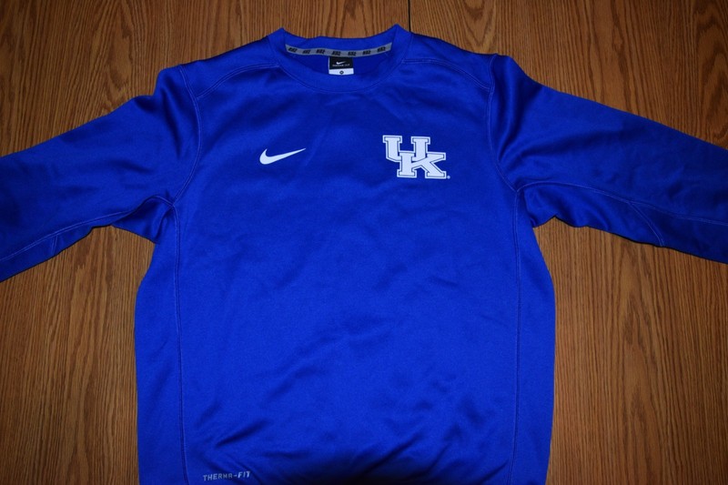 Kentucky Wildcats Nike Therma Fit Sweater (size M)