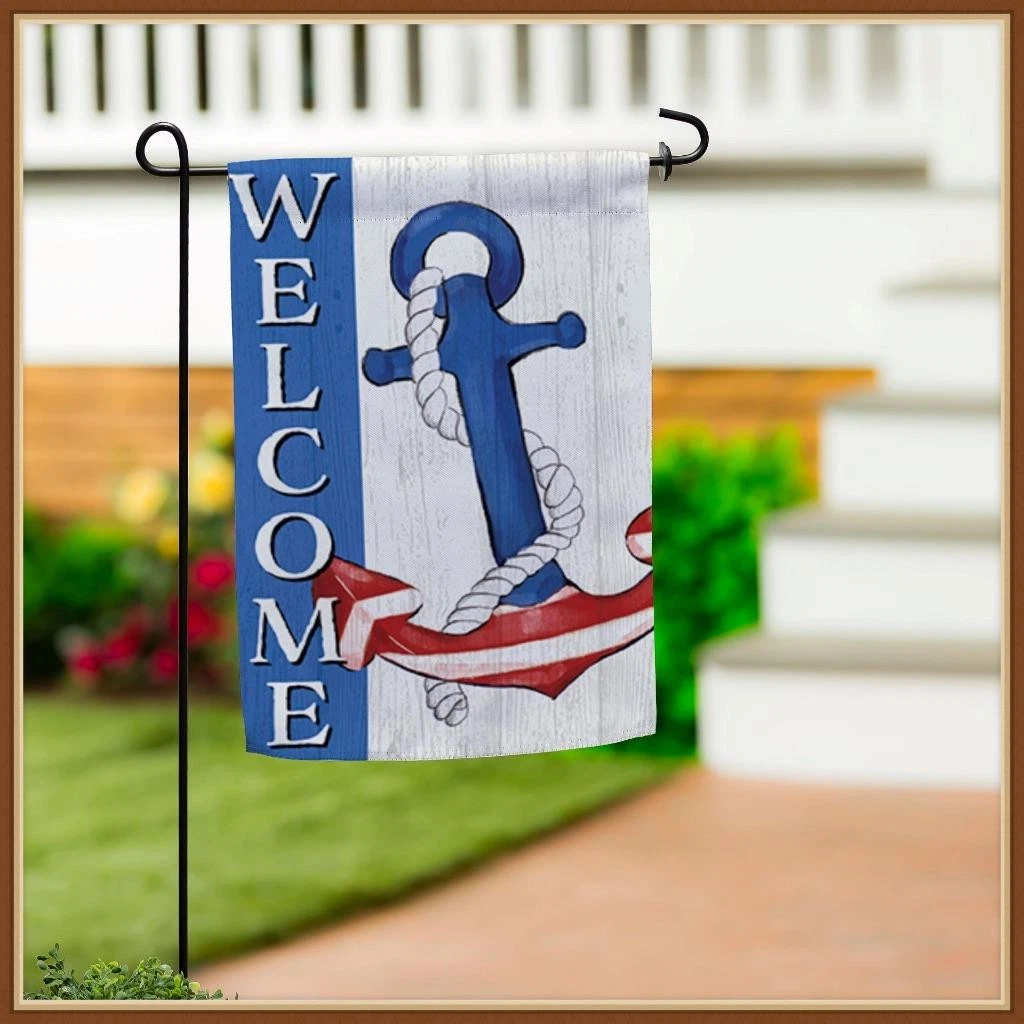 Evergreen Garden Flag