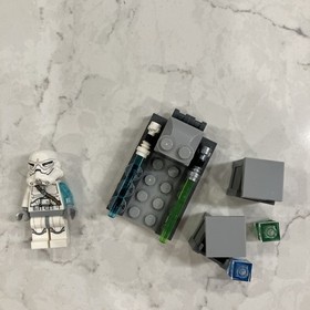 LEGO Star Wars: Jedi Scout Fighter 75051, 97% COMPLETE w 1 Mini Fig, Box, Manual