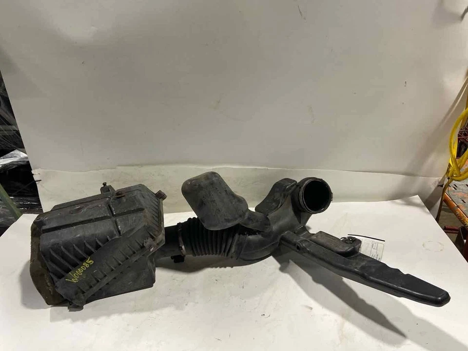 09 10 11 12 13 GMC SIERRA 1500 purificador de aire Foto 2 de 3