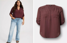 TORRID Harper 3/4 Sleeve Pullover Blouse Top in Sassafras Size 5 28W NWT