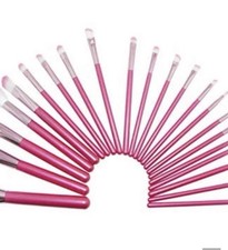 Comprehensive Makeup Brushes Set with Synthetic Bristles