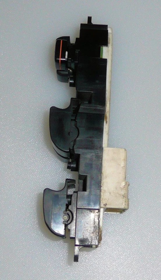 1999 2000 2001 年雷克萨斯 ES 300 ES300 原始设备制造商主电源窗开关 PN:192490 — 第 3/4 张图片