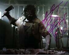 Andrew Bryniarski Leatherface The Texas Chainsaw Massacre Autographed 8x10 photo Andrew Bryniarski Leatherface The Texas Chainsaw Massacre Autographed 8x10 photo