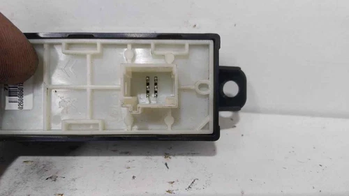 98097243XU Pulsante per PEUGEOT 208 Access 2015 3652182 - Bild 2 von 13