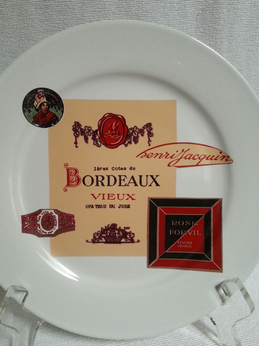 VINTAGE ROSANNA FRENCH WINE  DESSERT PLATES SET OF 4 NEW IN ORIGINAL GIFT BOX