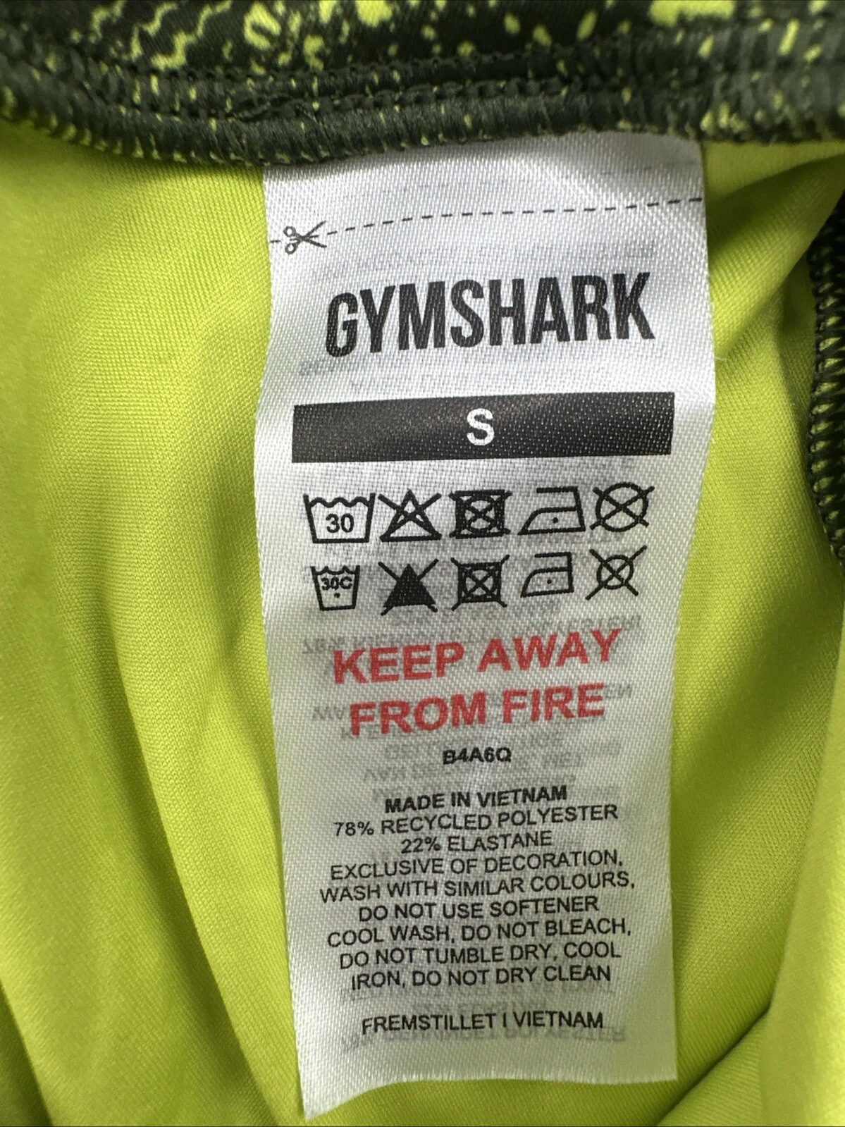 gymshark logo leggings