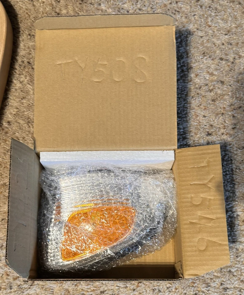 Conjunto de intermitente/lámpara de estacionamiento para pasajero delantero Toyota Tacoma 1998-2000 Foto 2 de 2