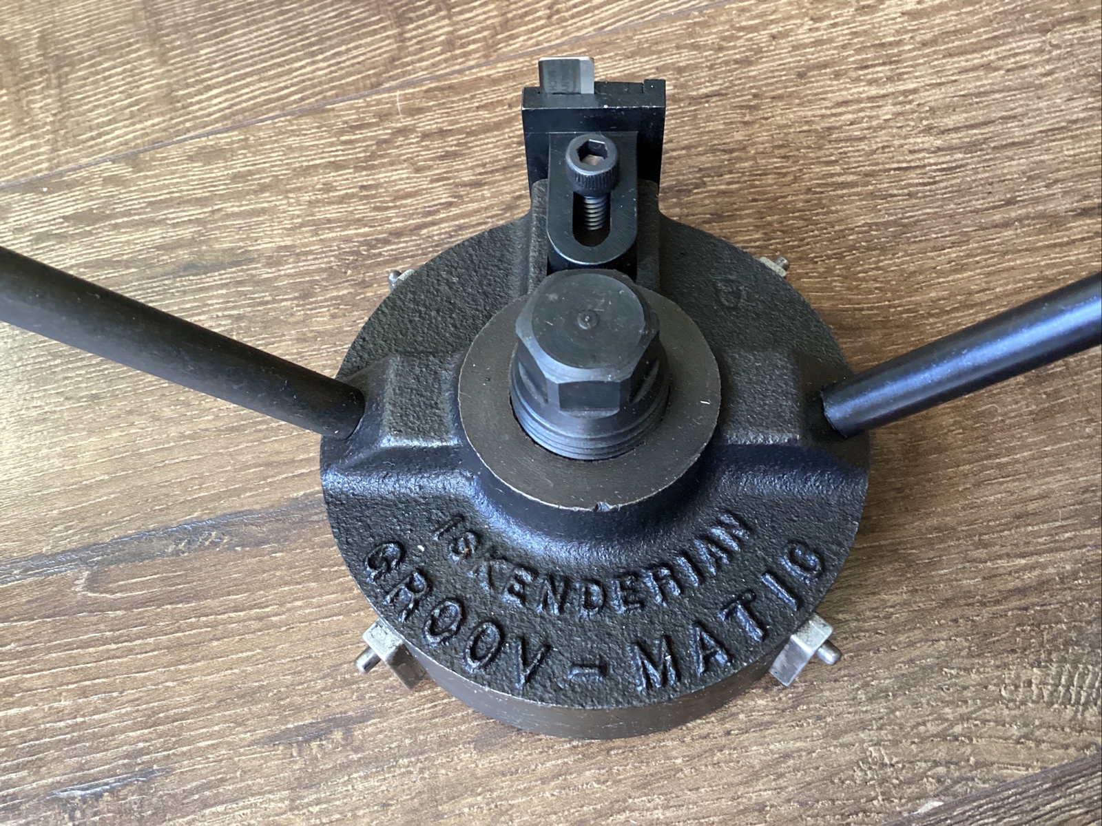 ED ISKENDERIAN BLOCK ORING GROOVE CUTTER CUTTING TOOL ISKY GROOV O