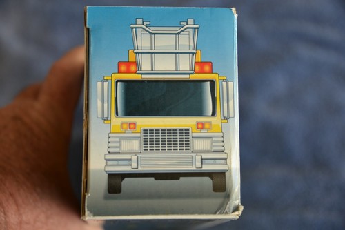 Vintage BP Aerial Tower toy Fire Truck 1999 Collectors Edition, NIB Never Used - Picture 6 of 8