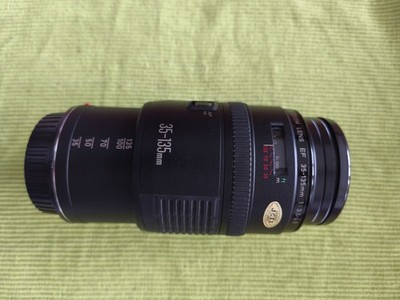 Canon Objektiv 35-135mm Zoom Lens EF 35-135 / 1:3.5-4.5 Neu mit Hama Linsen Top