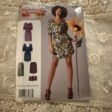 Simplicity Sewing Pattern 0463 Sizes 4-12 Misses Dress Skirt Purse Uncut 2011