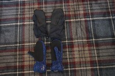 Extremities Tuff Bags Gortex Overmitts , (L) + Rab Pertex  Xenon Mitts (M)