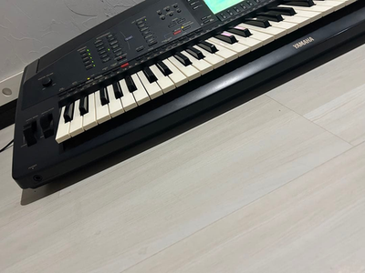 Yamaha PSR-4000 61-Key Digital Keyboard Musical equipments | eBay
