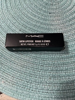 DISCONTINUED MAC Nicki Minaj Pink Friday Satin Lipstick - Archival Collectible