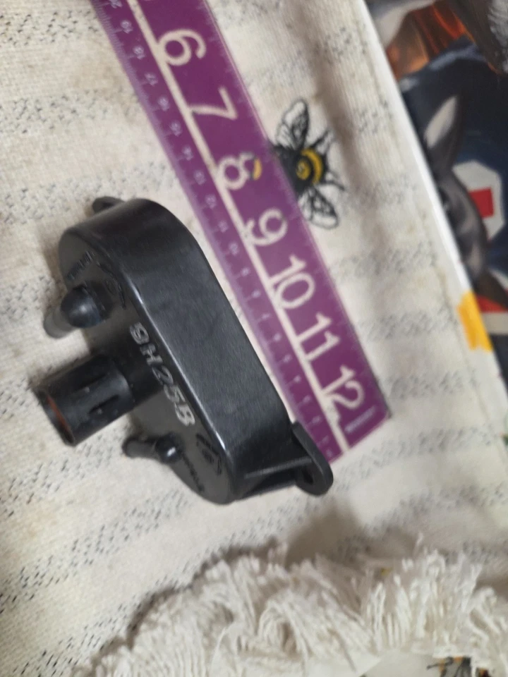 Sensor de presión barométrico Ford E1AZ-12A680-B MAPA -- 1980-84 Lincoln Mark VI VII Foto 4 de 4