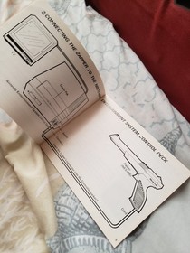 Pistola Wild Gunman Nintendo NES CIB Completa Hangtab 5 Tornillos Caja Negra NTSC Atari