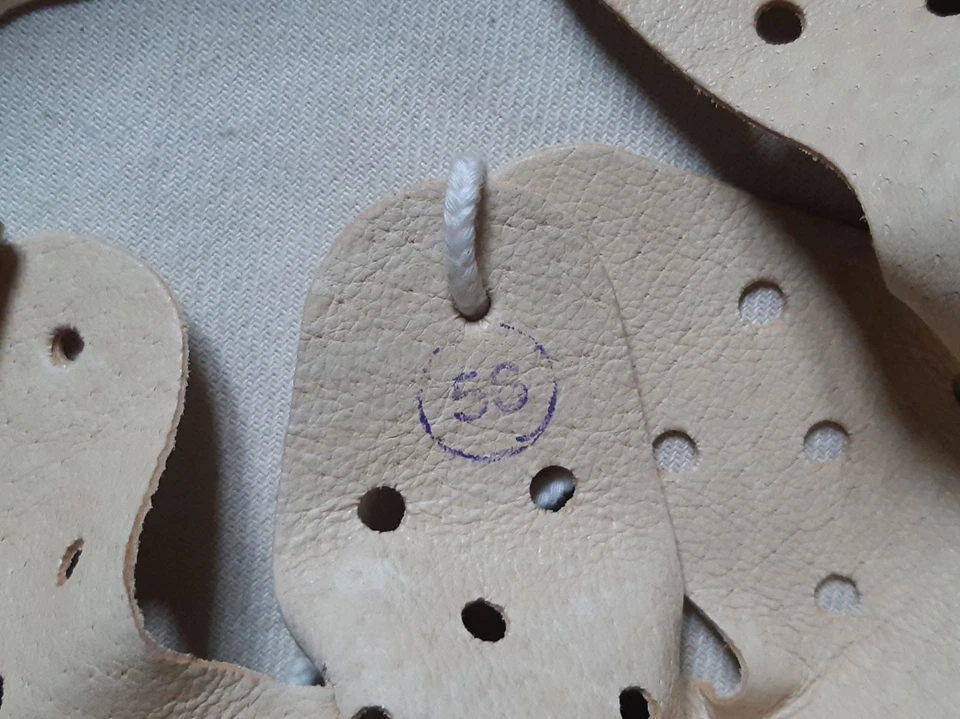 Coiffe complète de casque allemand WH modèle 1940 ou 1942 taille 64 nA 56 - Photo 3/4