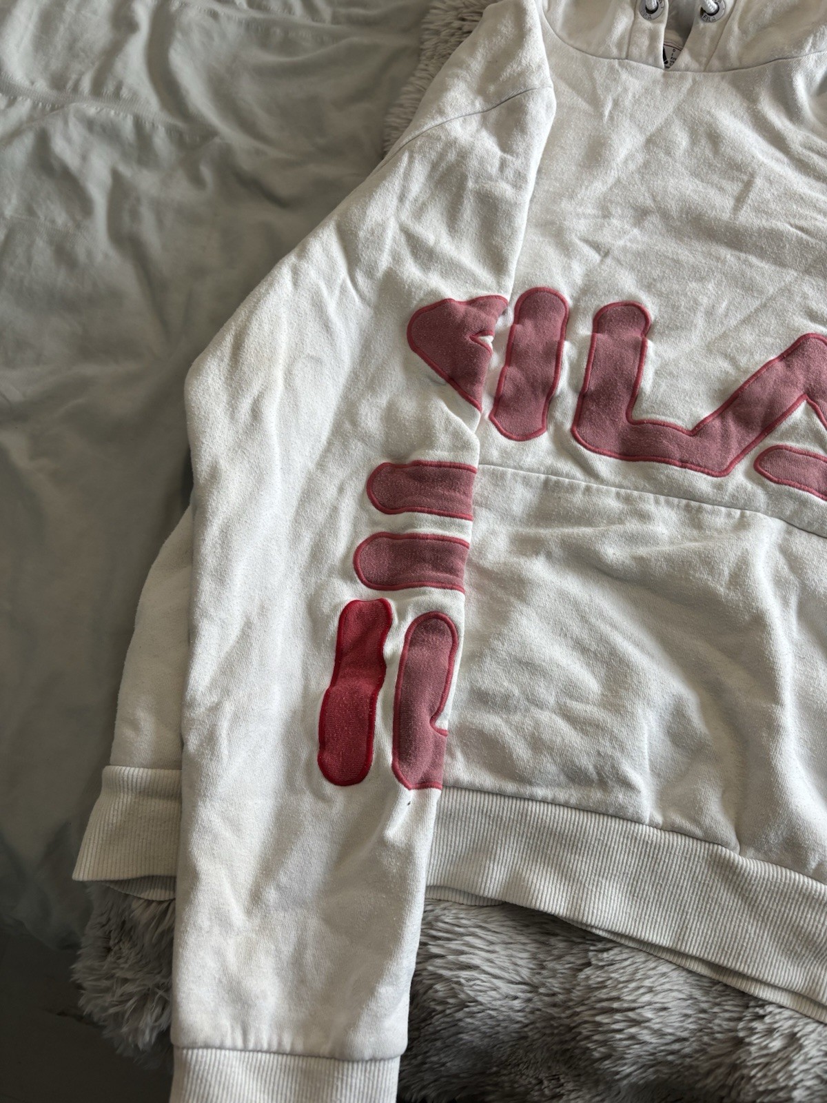 Felpa con cappuccio FILA vintage taglia M (UK 10) accogliente e retrò!