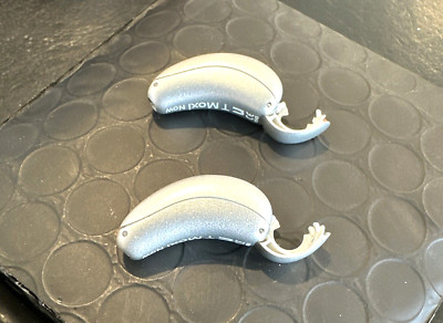 Unitron Moxi Now Pro Ric Hearing Aids (10 Battery) Silver *FACTORY ...