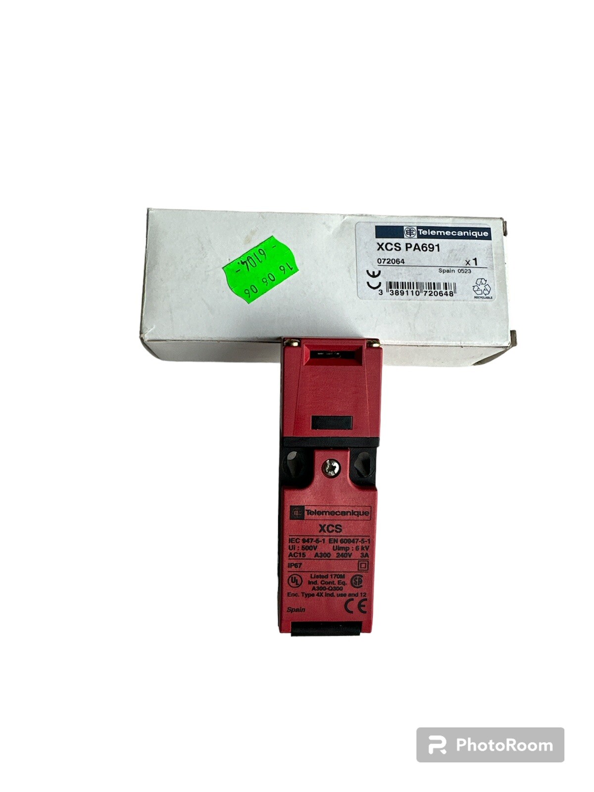 Capteur de verrouillage Schneider XCS-PA691 conforme ISO 14119 pour l'industrie