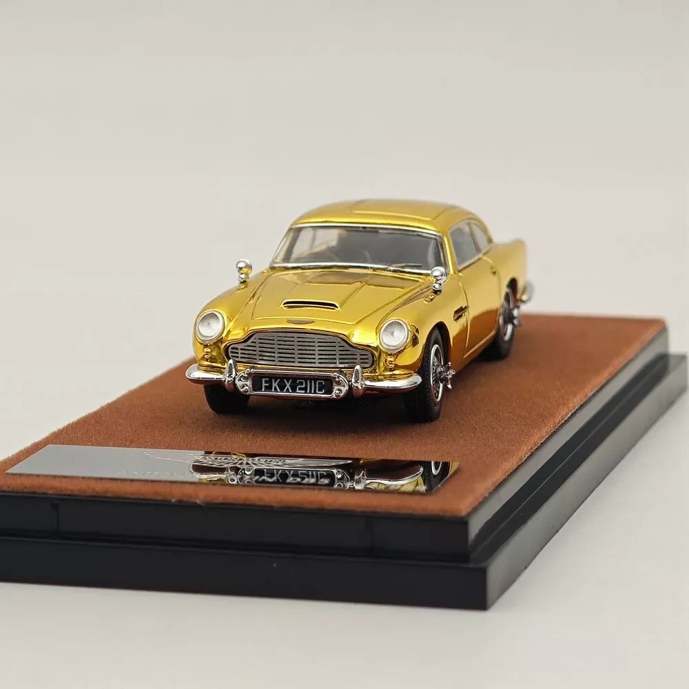 XiaoGuang 1/64 ASTON MARTIN DB5 Gold Limited 999 Diecast