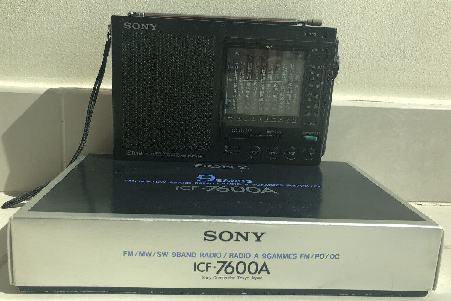 Sony ICF-7601 AM/FM/SW Vintage 1980s Radio Rare Retro, with ICF-7600A Box