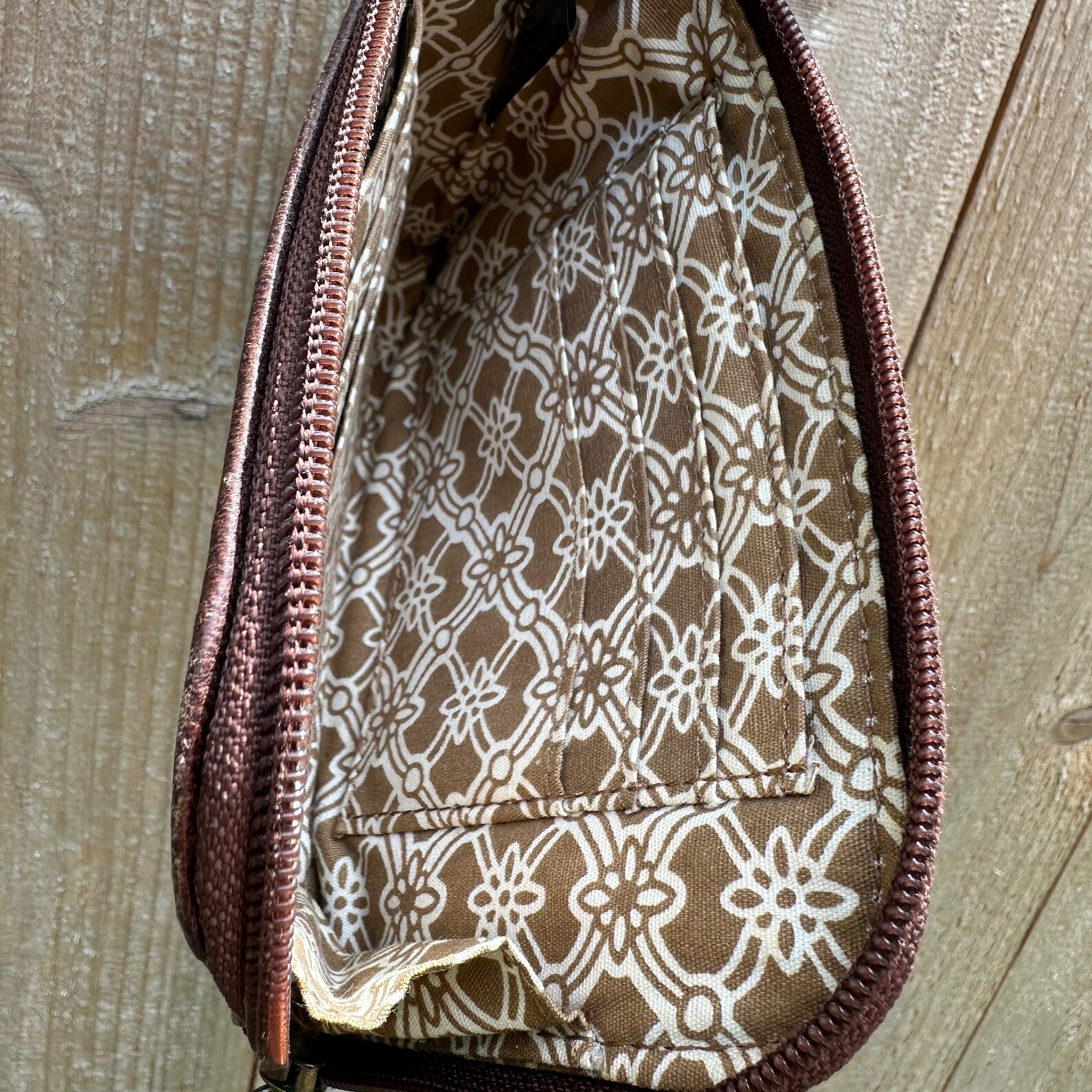 Fossil patchwork leather wristlet EUC floral - image 8