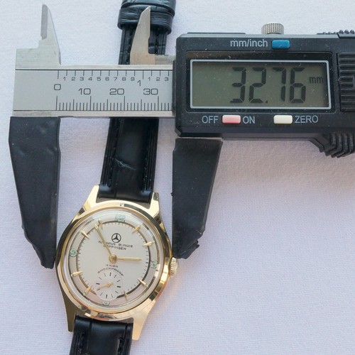 Mercedes Benz Classic Car Accessory SEC SL Pagoda Driver Made in Germany Watch - Picture 20 of 23