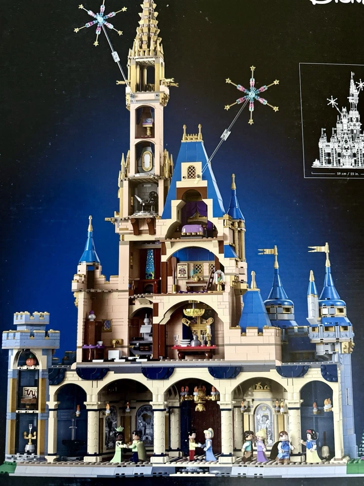 Lego Disney 100 Castillo 43222 SELLADO - NUEVO Foto 2 de 4