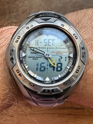 Casio Sea Pathfinder SPF-60D Module2782 Alti Depthmeter and Barometer Watch Used