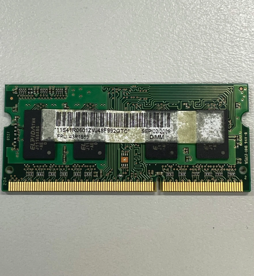 Elpida 1GB DDR2 RAM PC3-8500 1066MHz non-ECC Unbuffered SODIMM EBJ11UE6BAU0-AE-E - Image 4 of 4
