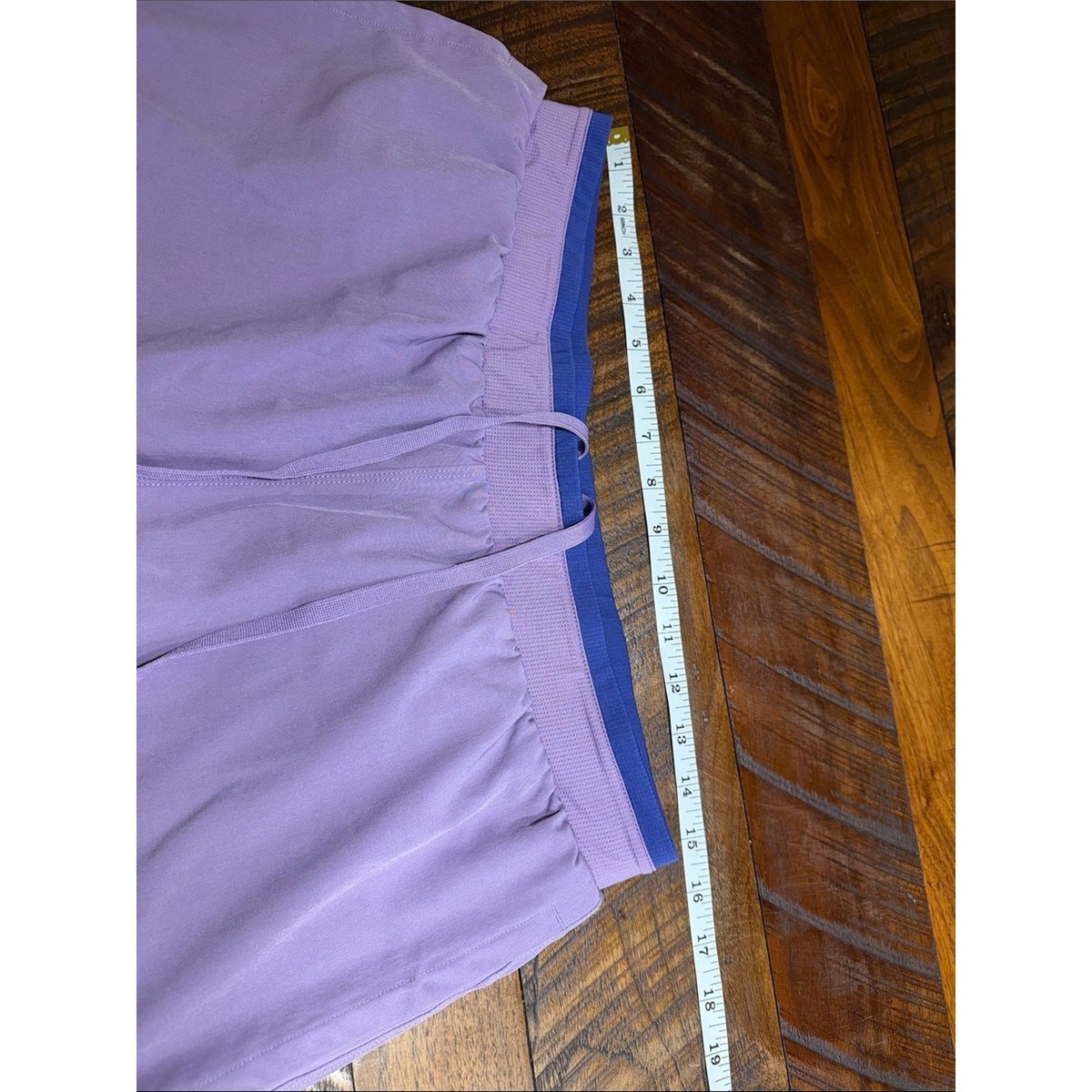 Fabletics Fundamental Shorts Large View 6