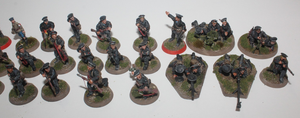 WW2 UNPAINTED German Fallschirmjäger Snipers with G43 28mm ideal Bolt Action etc