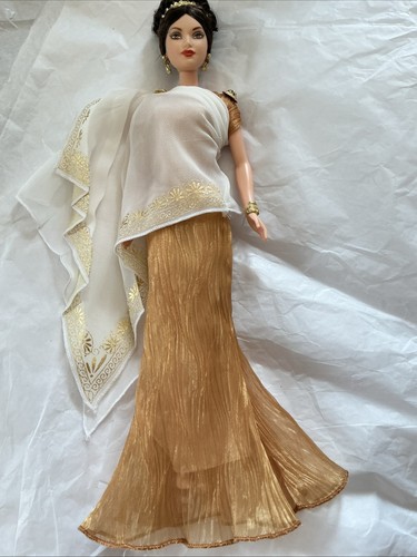 Barbie Princess of Ancient Greece Dolls of the World Mattel 2003 B3461